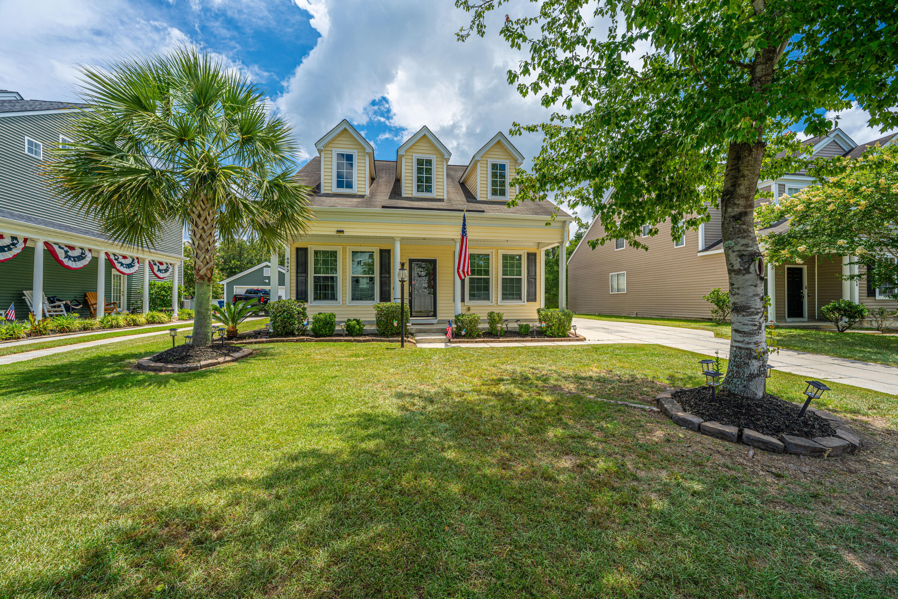 8942 N Red Maple Circle