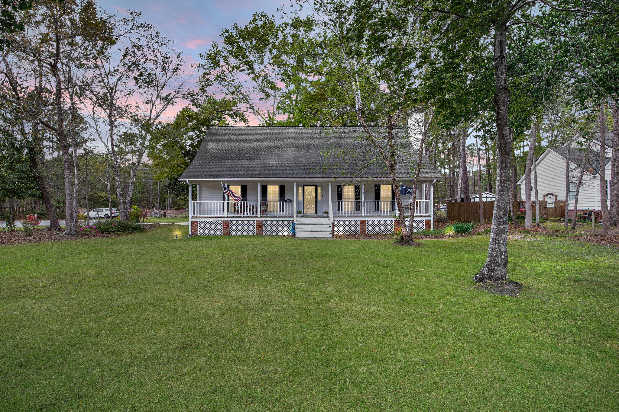 220 New Oak Lane