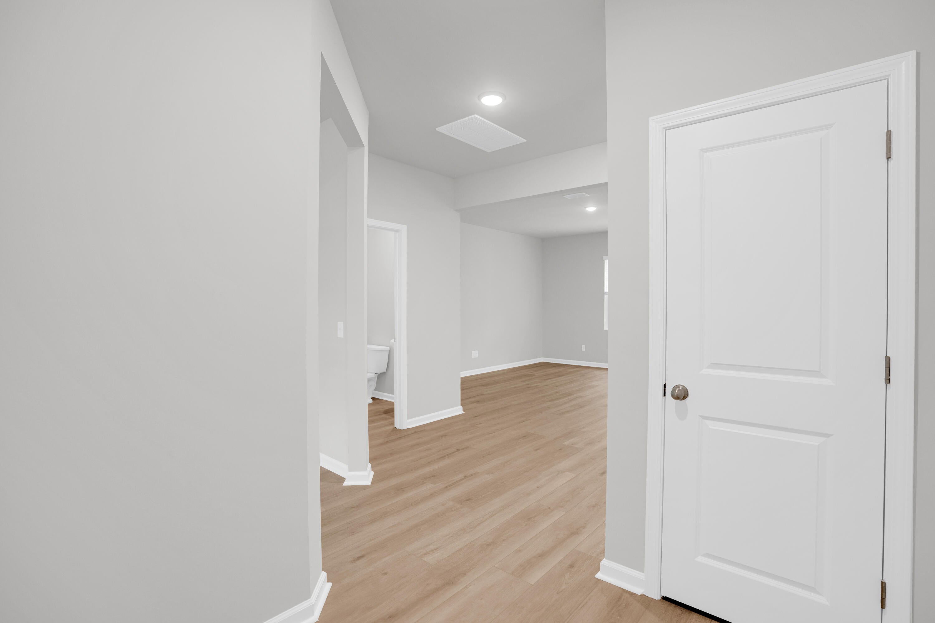 852 Meadowbrook Lane