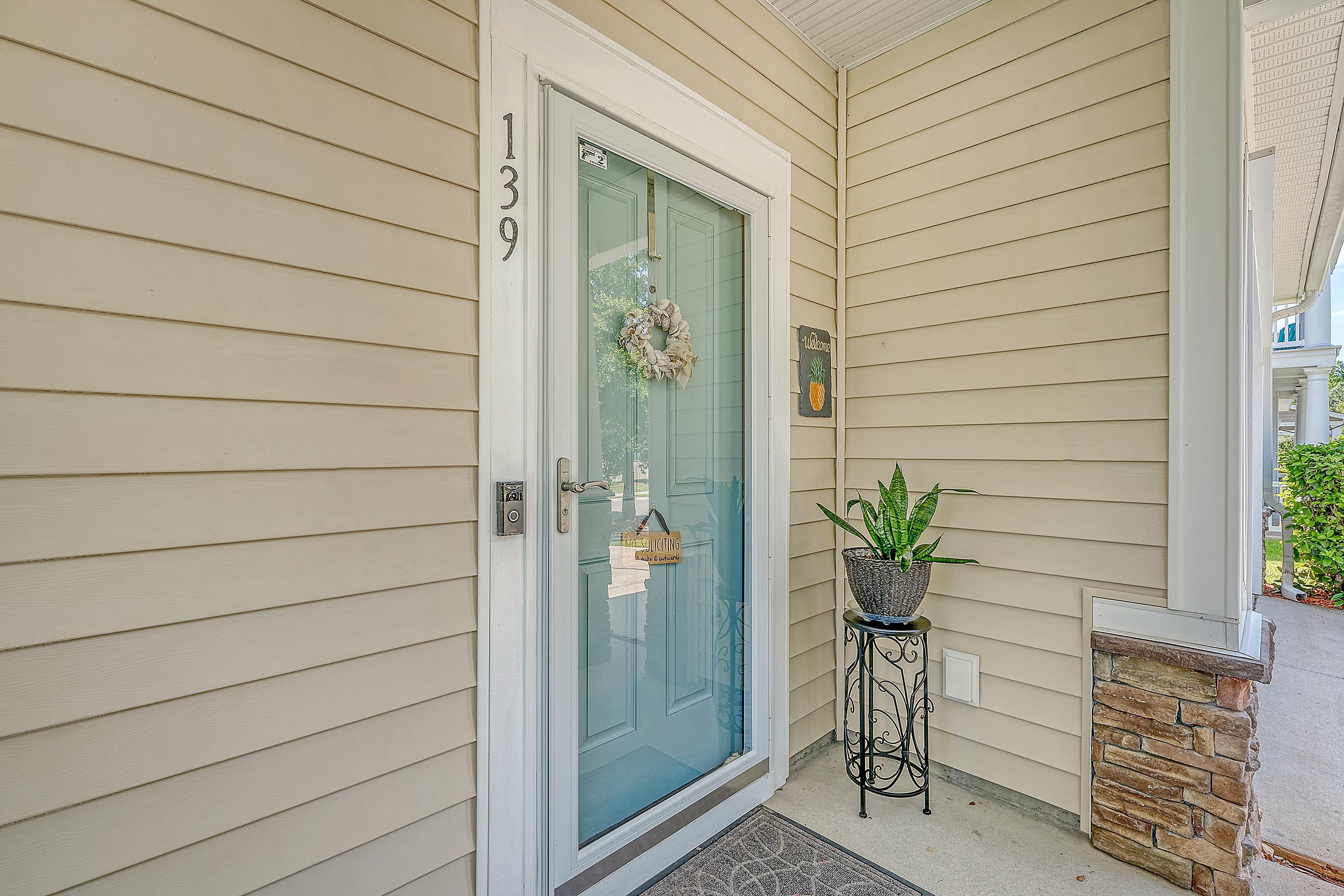 139 Gaslight Boulevard