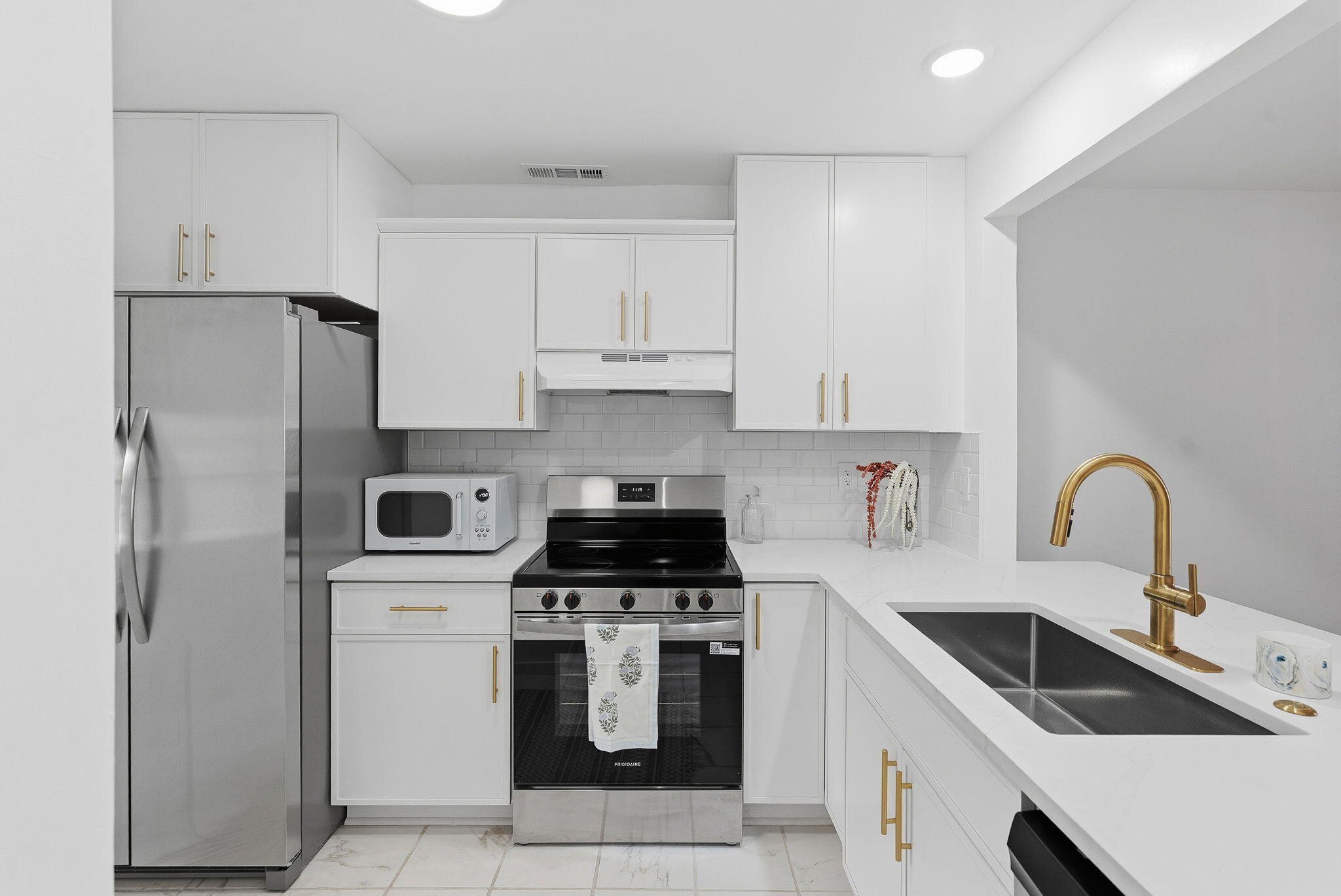 270 Stefan Unit 11-E