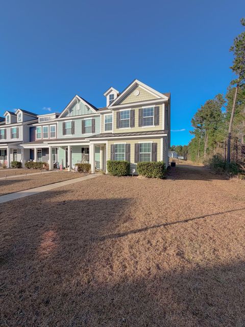 421 Stoneleigh Lane Moncks Corner SC 29461