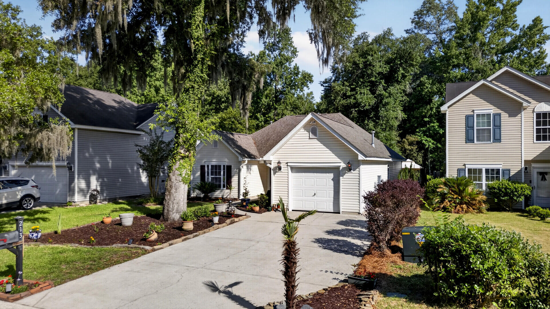 213 Moon Shadow Lane