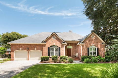 Photo of 1352 Topsail Court, Mount Pleasant, SC 29464 (MLS # 25021937) Photo of 1352 Topsail Court, Mount Pleasant, SC 29464 (MLS # 25021937)