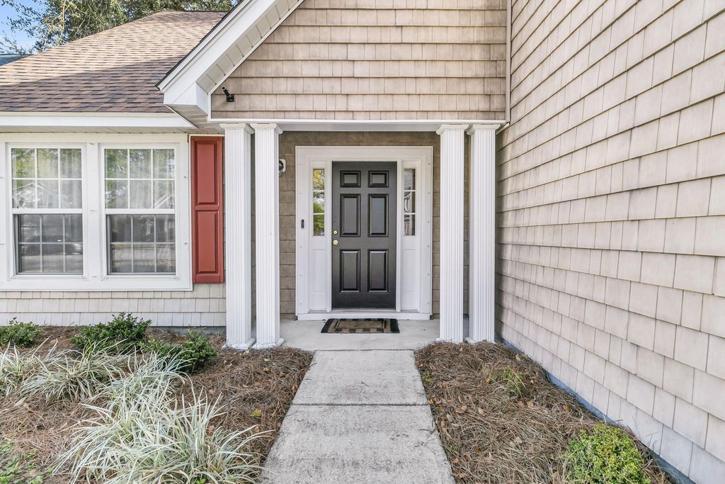 Photo of 3006 Allison Cove Drive, Charleston, SC 29412 (MLS # 26001252)