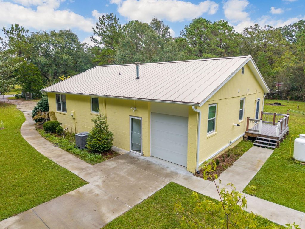 Photo of 3255 Edenvale Road, Johns Island, SC 29455 (MLS # 25028310)