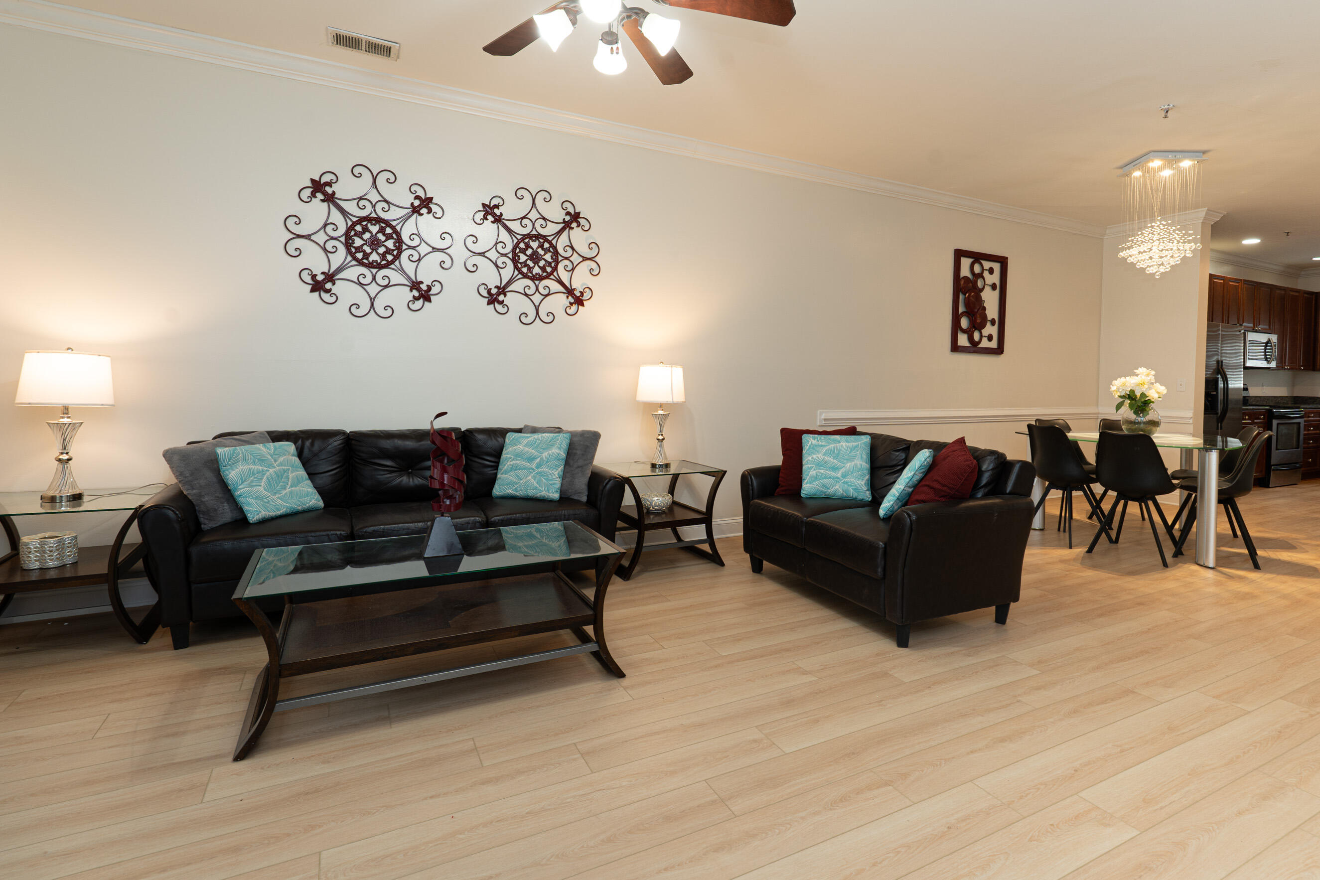 4910 Lake Palmetto Lane