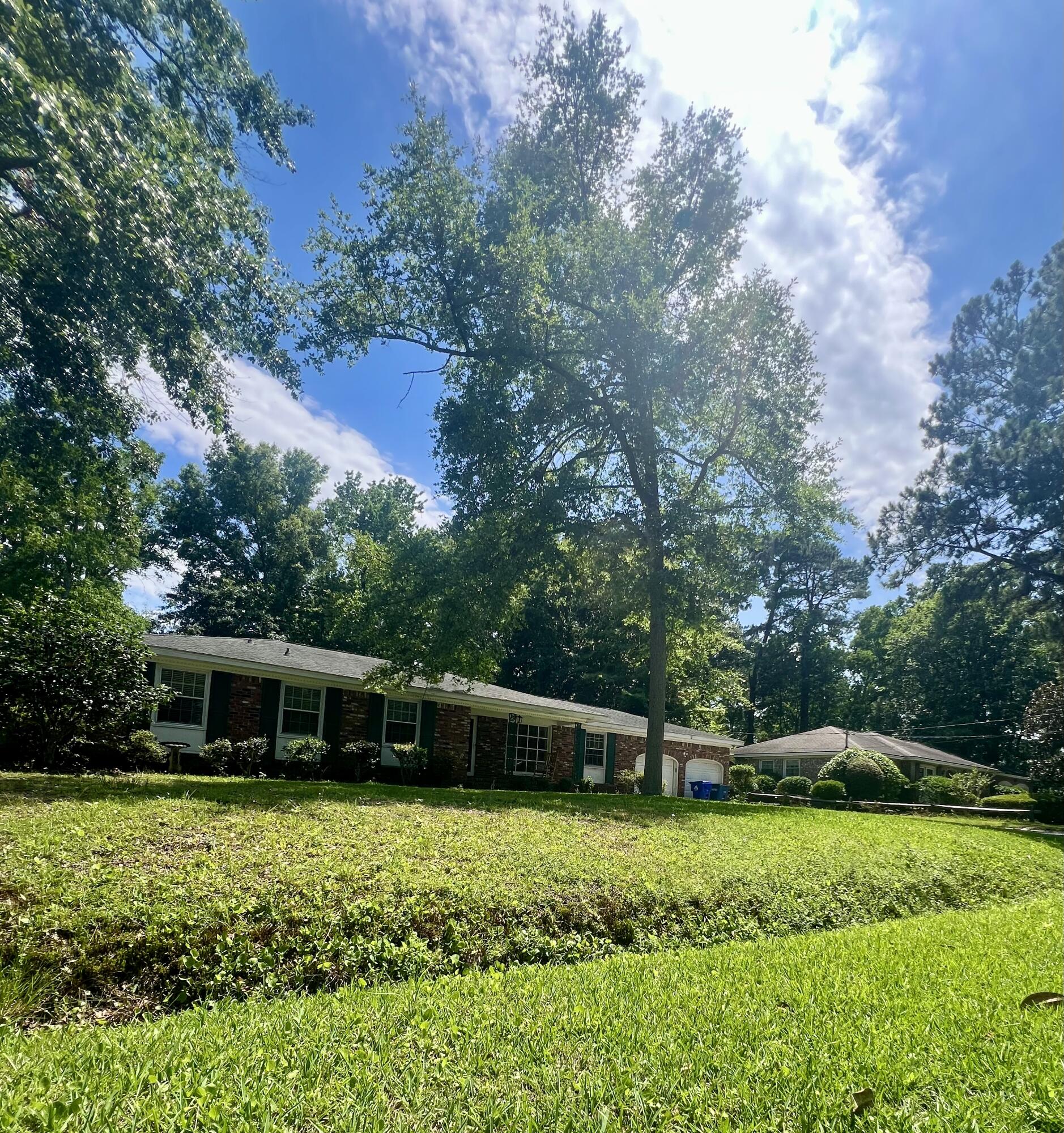 2485 Birkenhead Drive