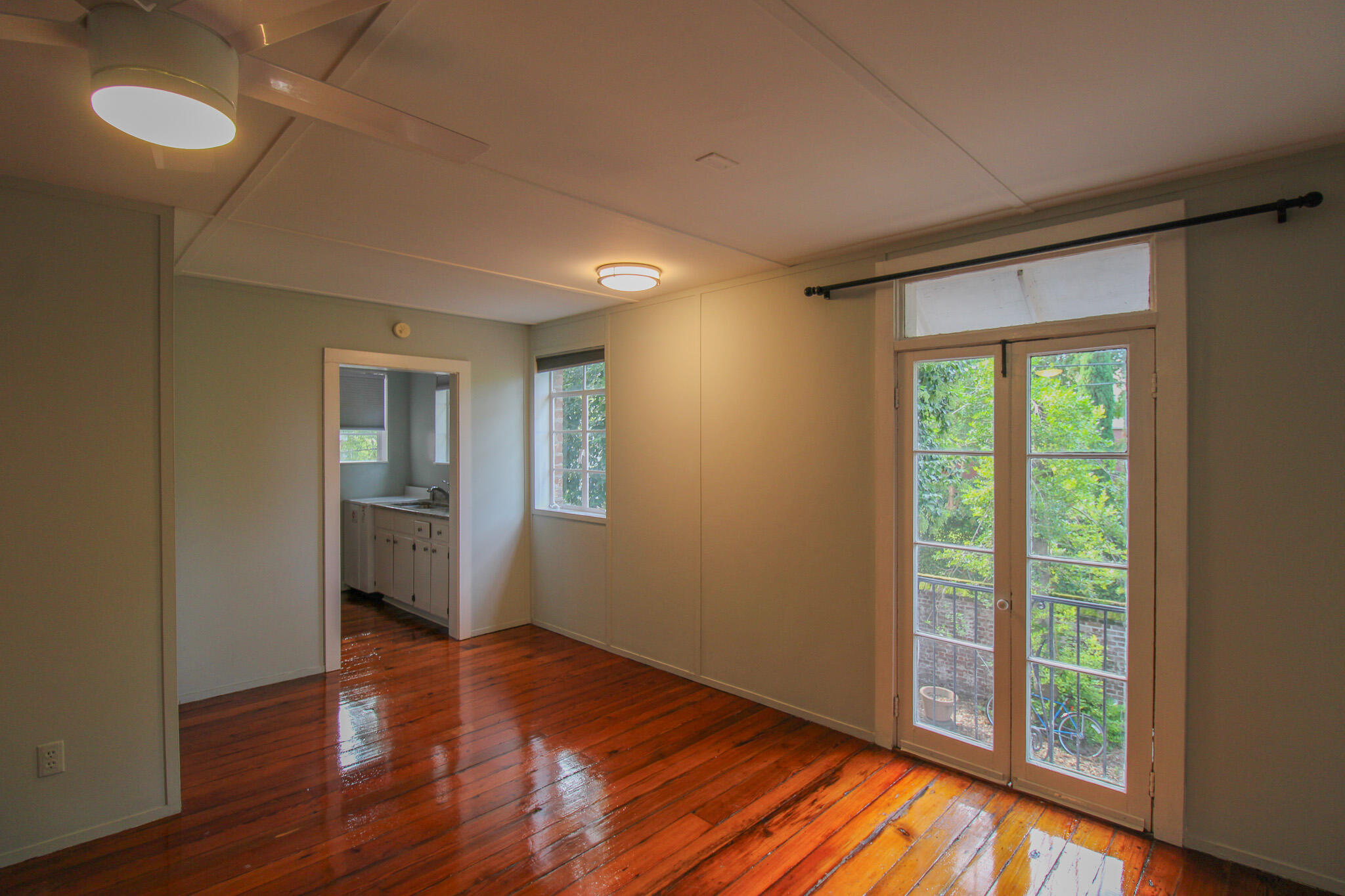 21 Archdale Street G