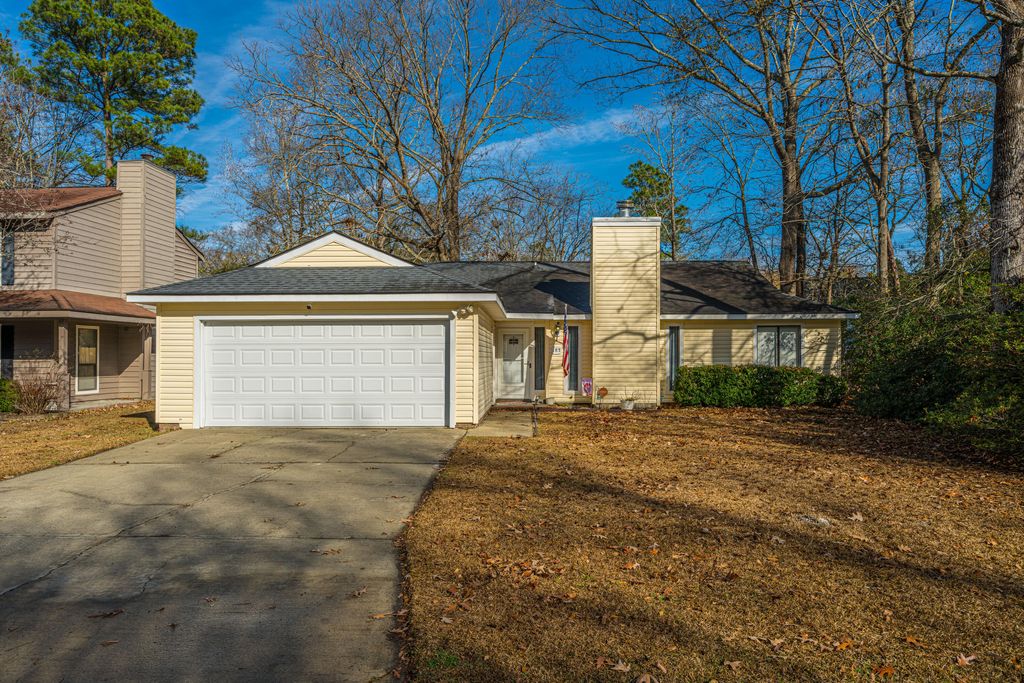 Photo of 183 Bridgecreek Drive, Goose Creek, SC 29445 (MLS # 25033172)