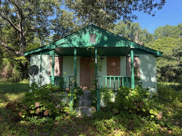 111 Roberta Drive