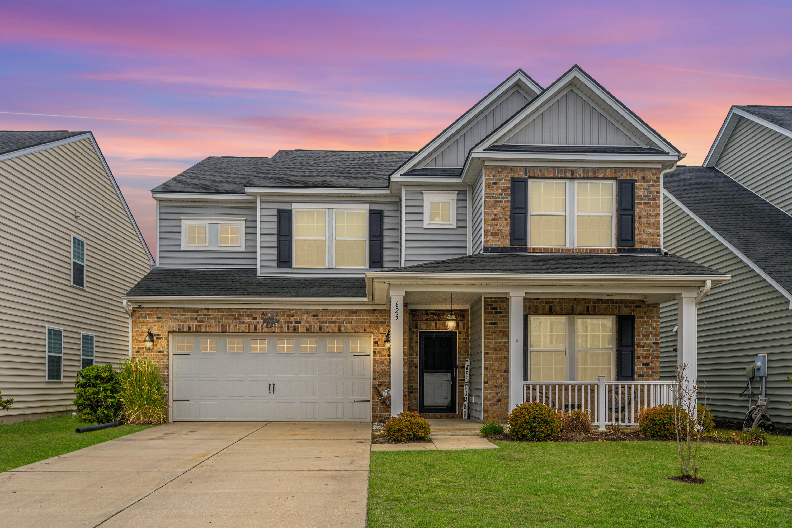 View Summerville, SC 29486 house