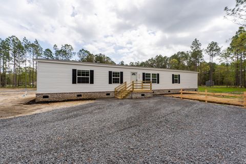 111 Sandy Oaks Lane Cross SC 29436