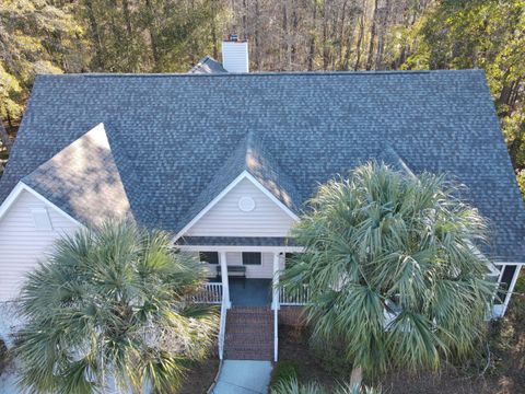 A home in Mount Pleasant