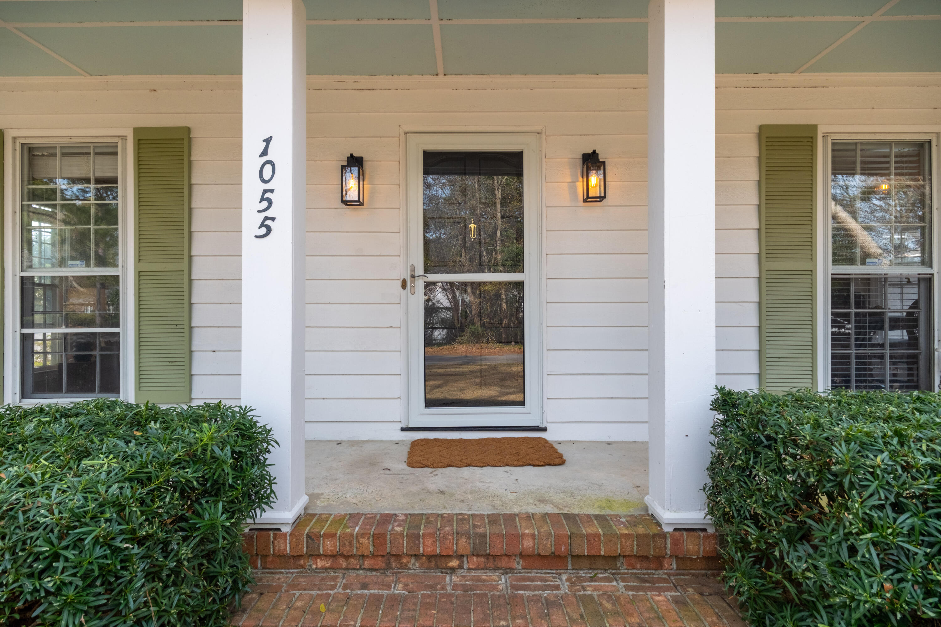 1055 Grand Concourse Street