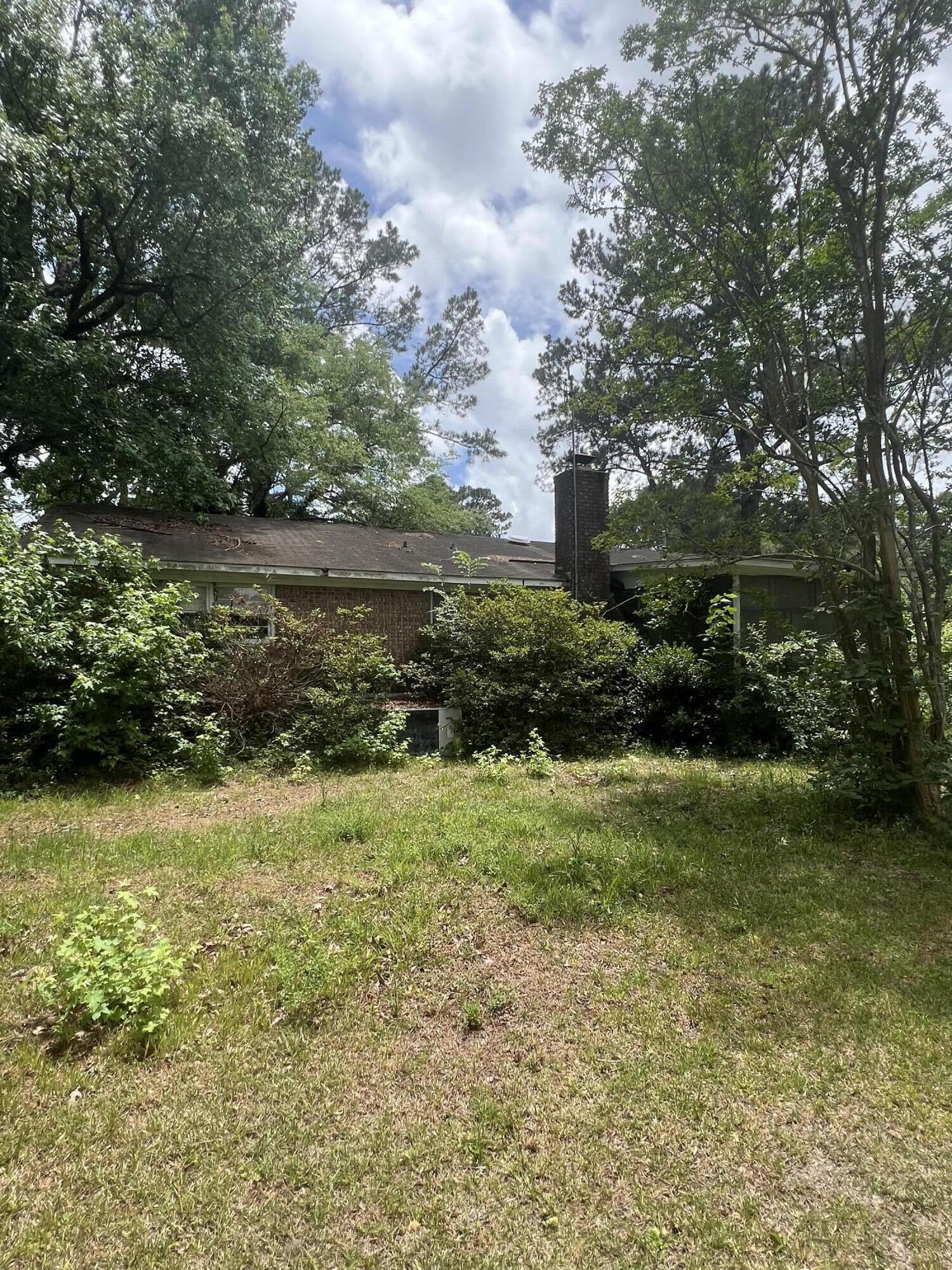 2428 Spring Garden Street
