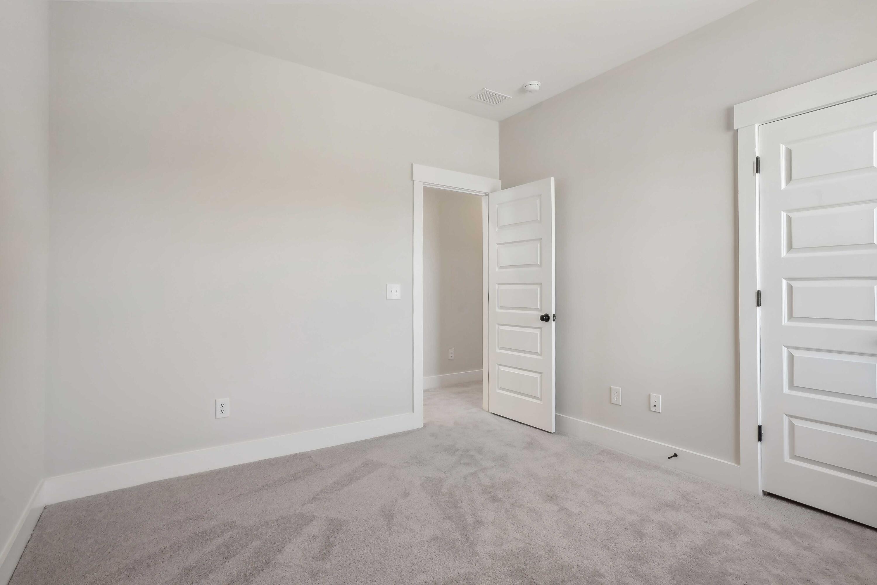 359 Chapman Circle