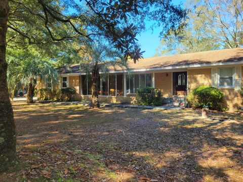 A home in Summerville