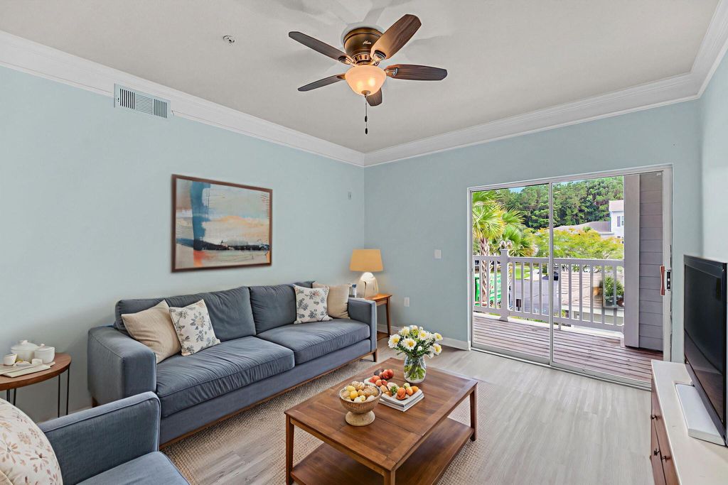 Photo of 1300 Park West Boulevard #406, Mount Pleasant, SC 29466 (MLS # 26001499)