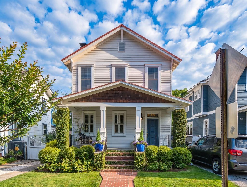 Photo of 60 Cypress Street, Charleston, SC 29403 (MLS # 26014424)