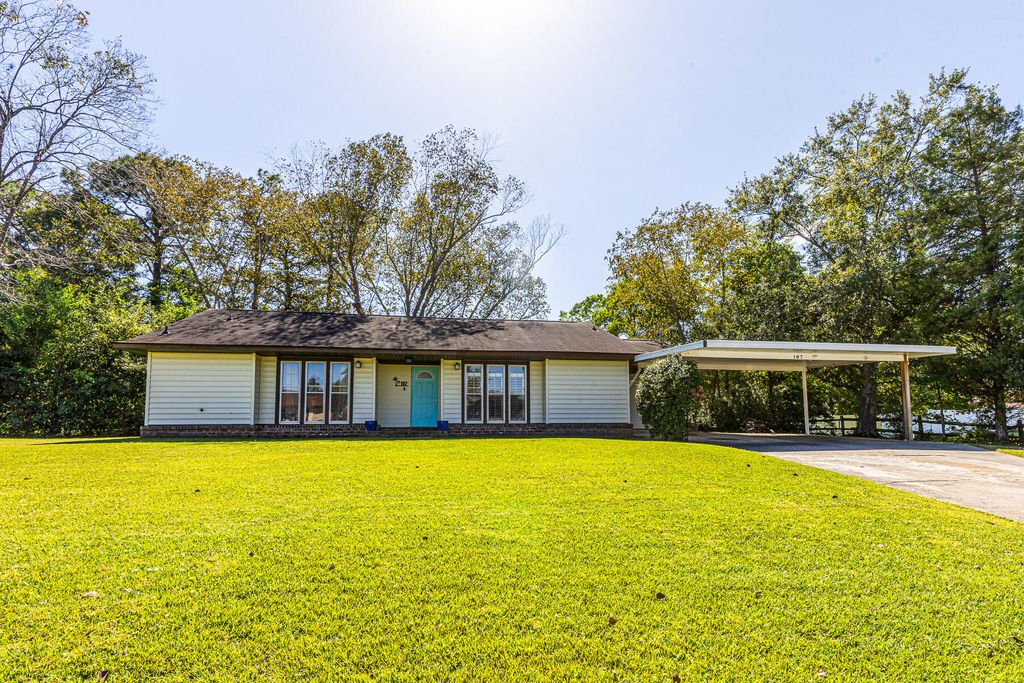 Photo of 107 Wade Court, Summerville, SC 29486 (MLS # 25026999)