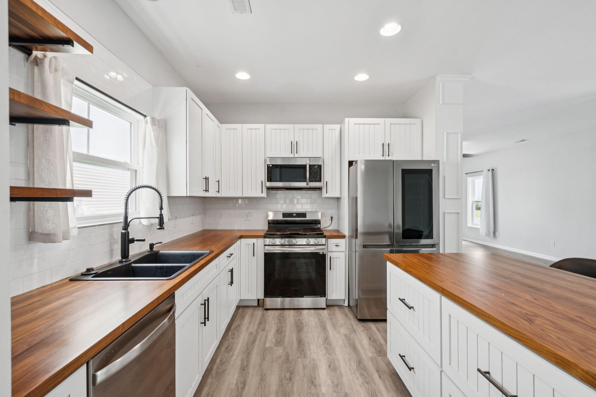 7482 Northgate Drive