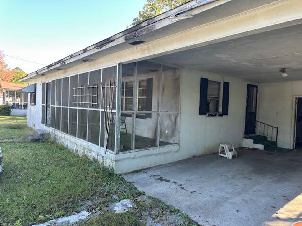 Photo of 1017 Harlin Street, Elloree, SC 29047 (MLS # 25031354)