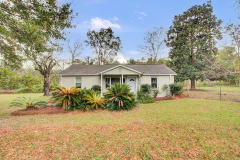 A home in James Island