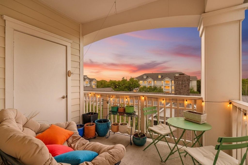 Photo of 2244 Ashley Crossing Drive #Unit 231, Charleston, SC 29414 (MLS # 26010620)