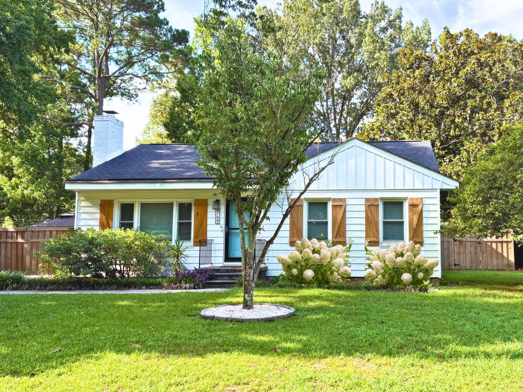 Photo of 769 Catawba Road, Charleston, SC 29414 (MLS # 26020560)
