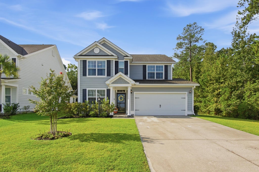 Photo of 581 Yellow Leaf Lane, Summerville, SC 29486 (MLS # 26026580)