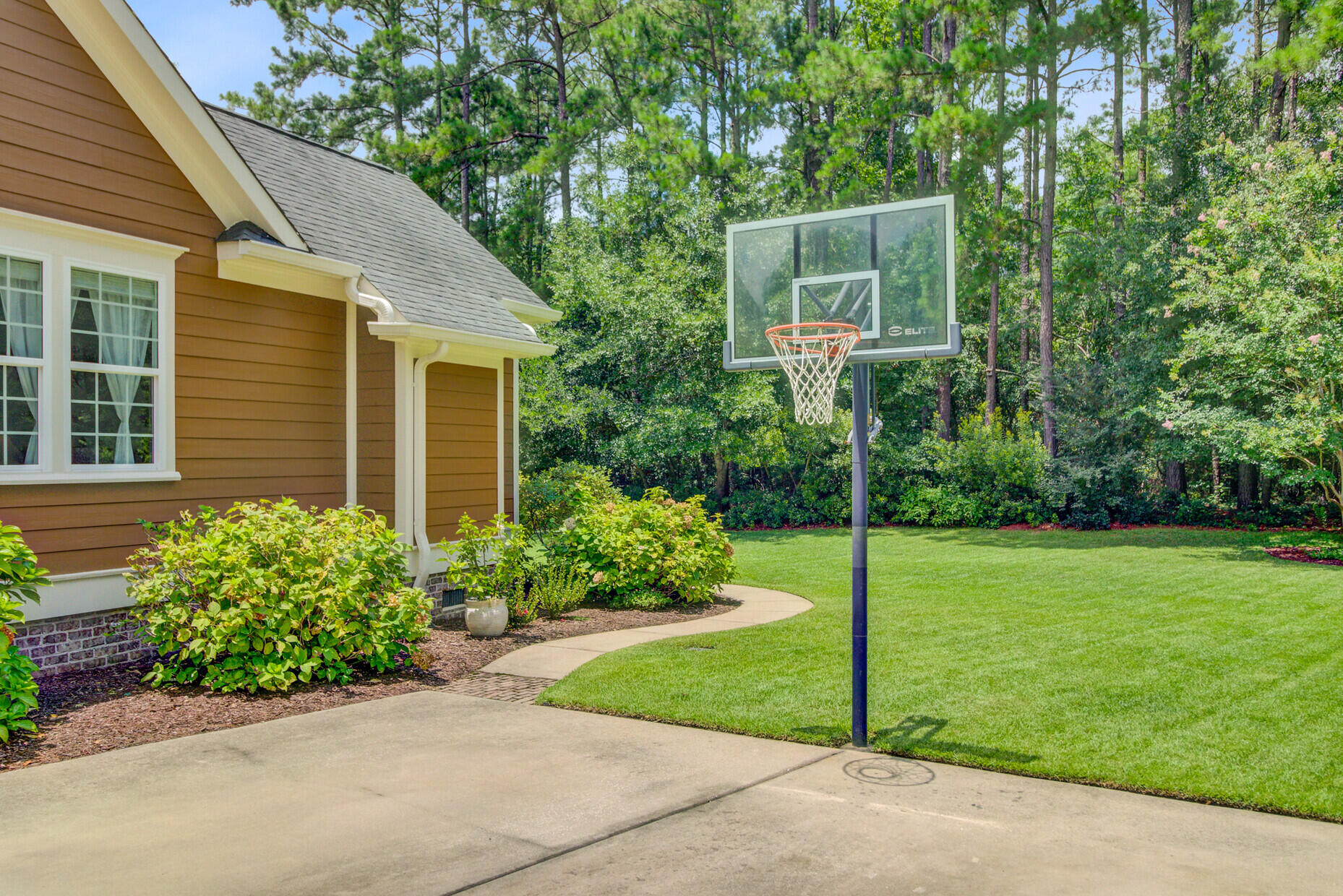 229 Summer Breeze Way