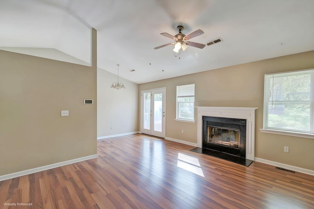 Photo of 102 Nancy Lane, Summerville, SC 29485 (MLS # 26008936)