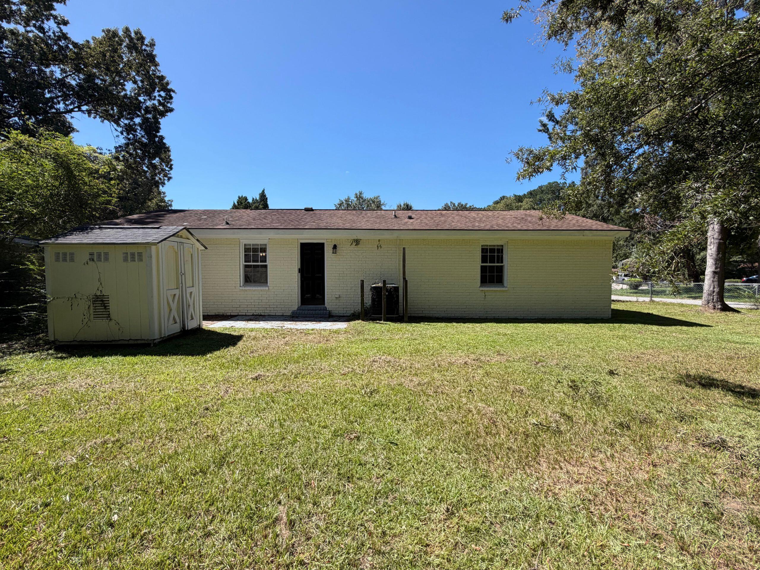 143 Dorchester Manor Boulevard