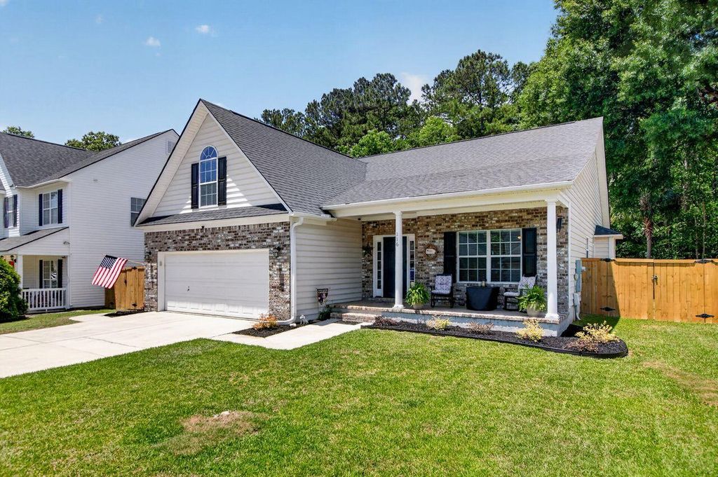 Photo of 116 Summer Trace Drive, Summerville, SC 29485 (MLS # 26014819)