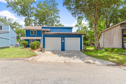 A home in Summerville