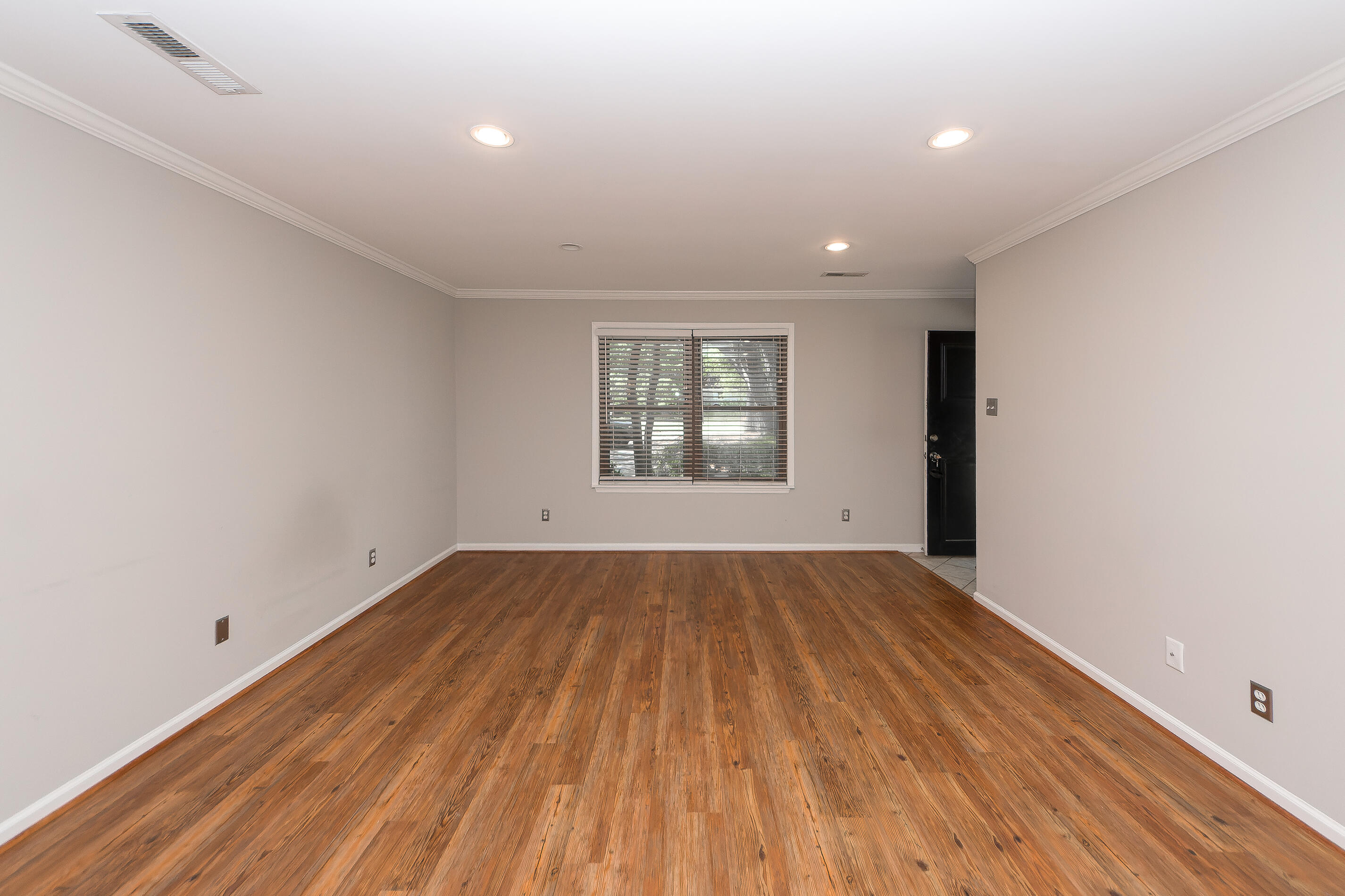 1196 Julian Clark Road 9
