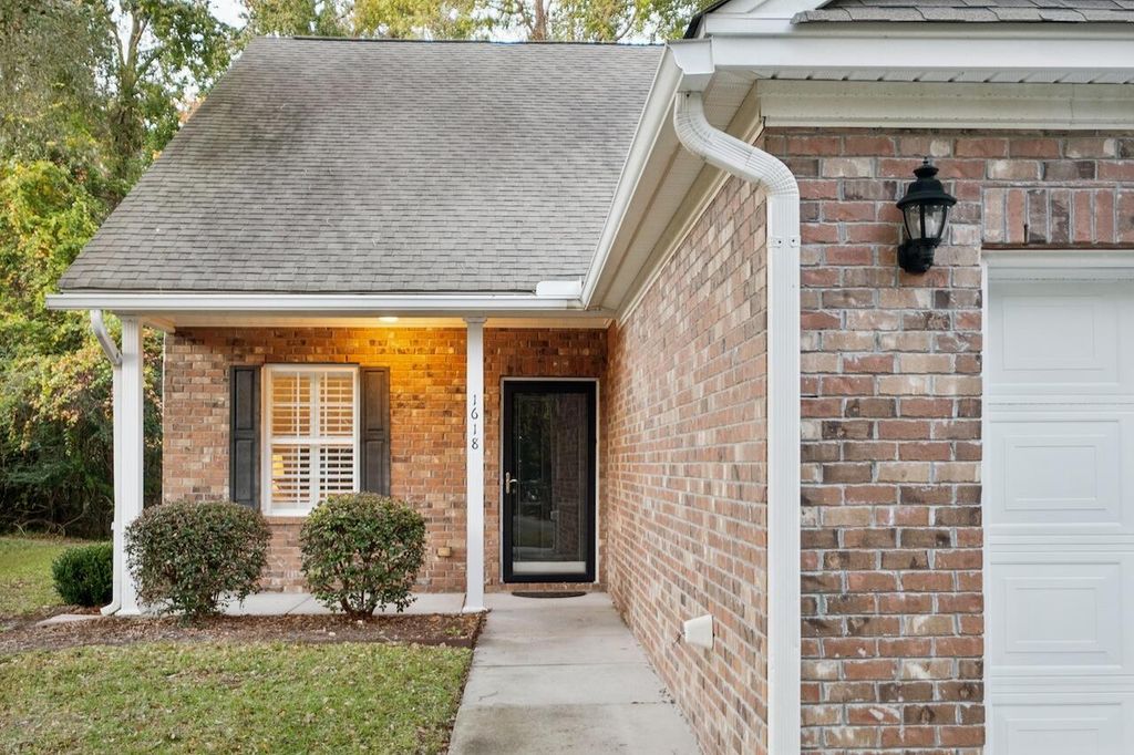 Photo of 1618 Saint Johns Parrish Way, Johns Island, SC 29455 (MLS # 25030457)