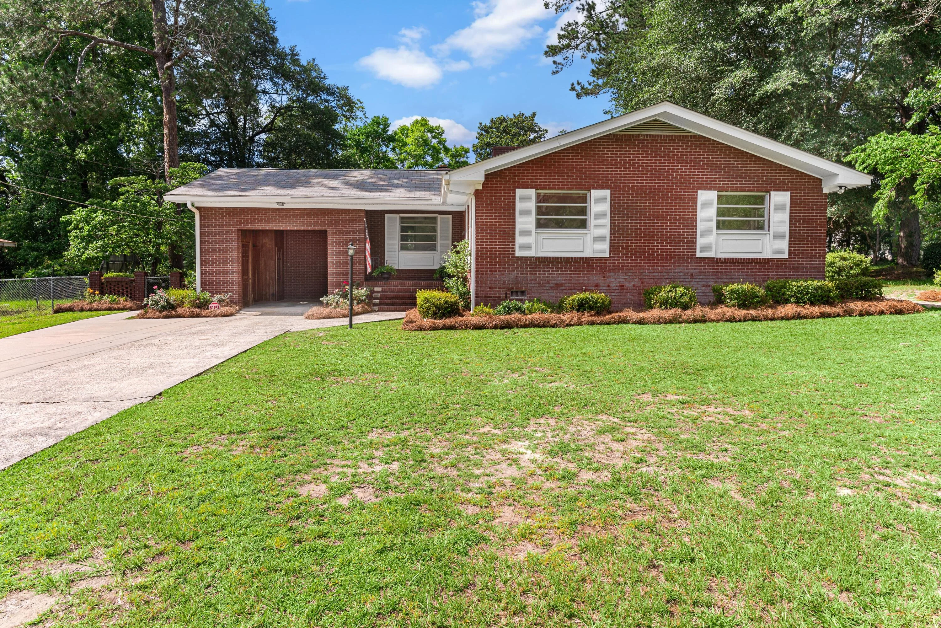 591 Azalea Drive Drive