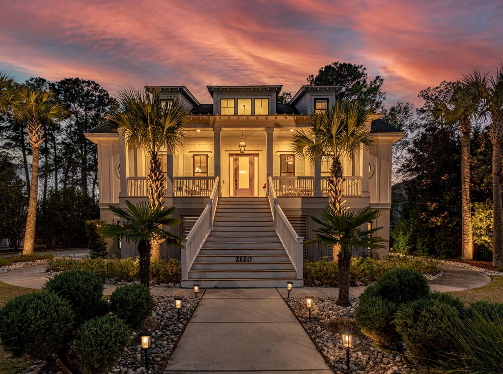 Photo of 2120 Malcolm Road, Mount Pleasant, SC 29466 (MLS # 26009131)