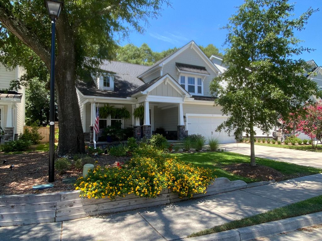 Photo of 1213 Gannett Road, Mount Pleasant, SC 29464 (MLS # 26002261)