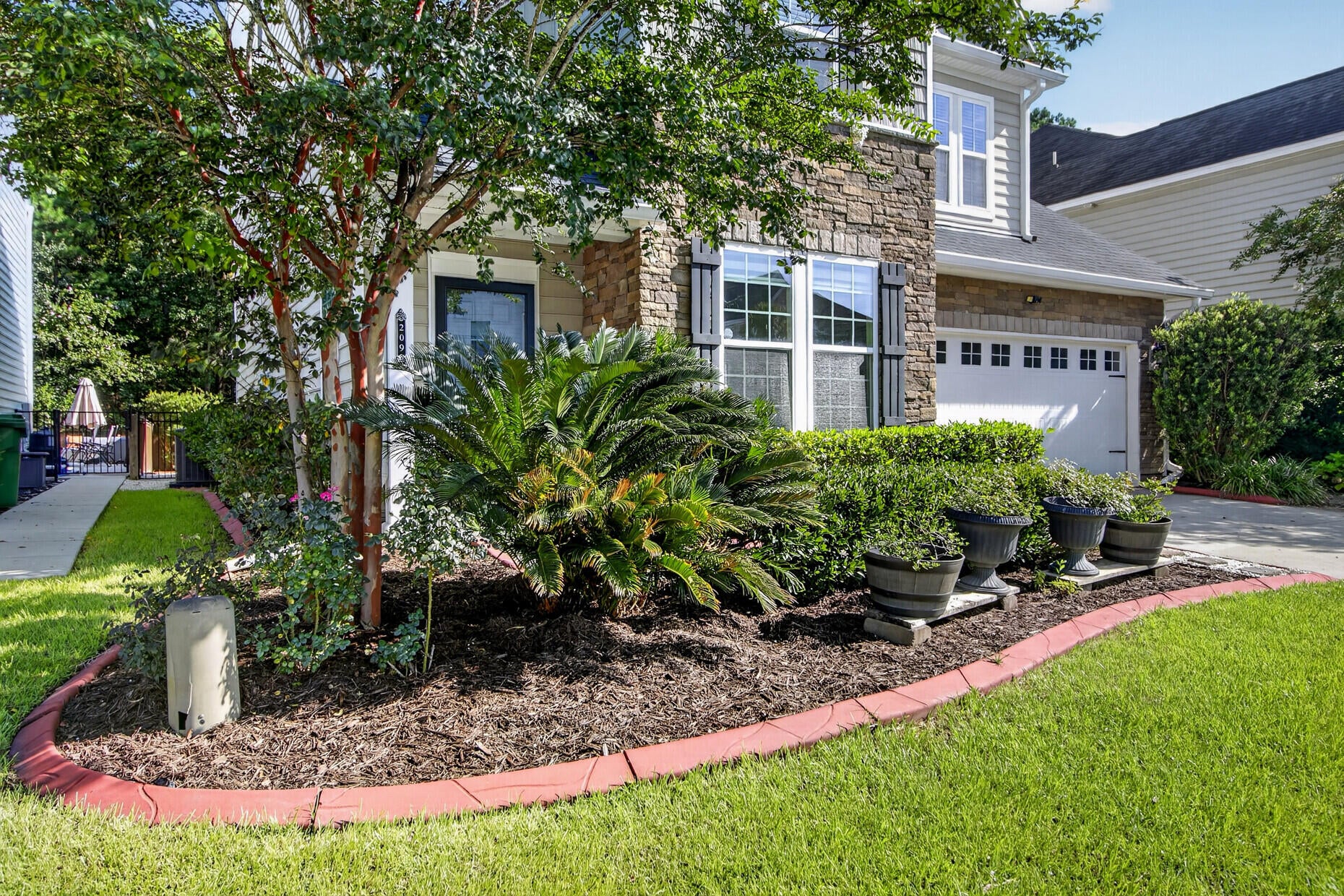 209 Wexford Court
