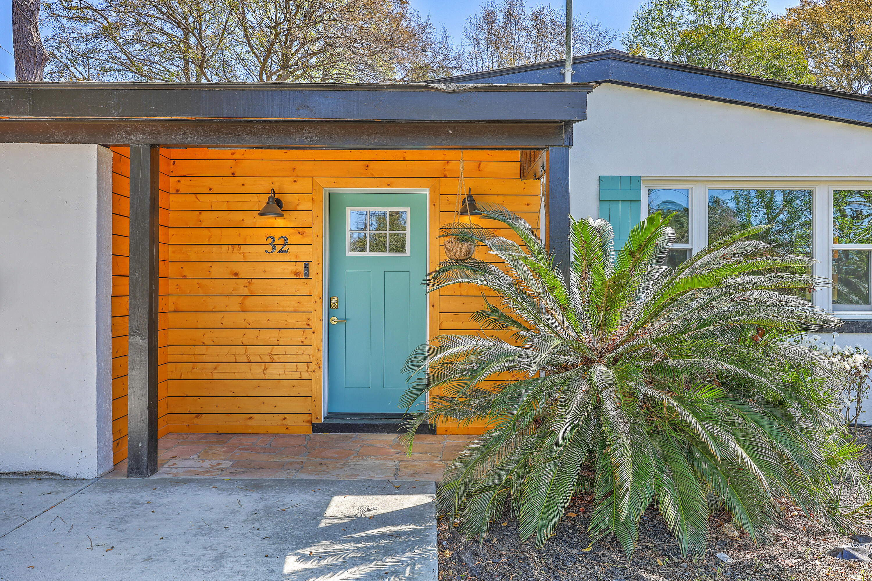 32 Briarcliff Drive