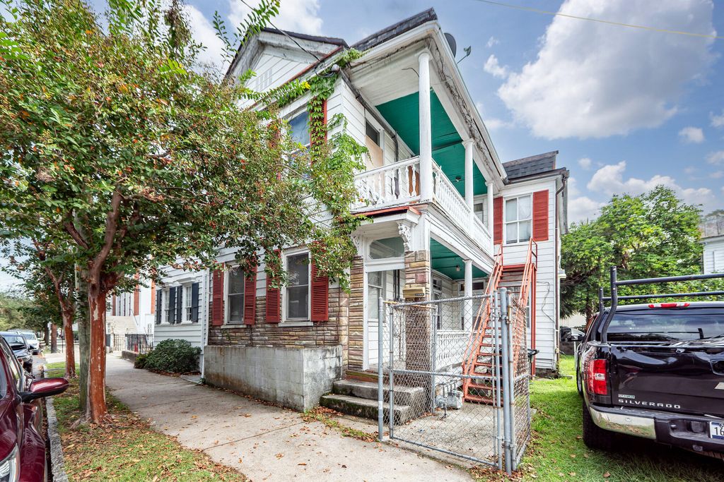 Photo of 39 Morris Street, Charleston, SC 29403 (MLS # 25027808)