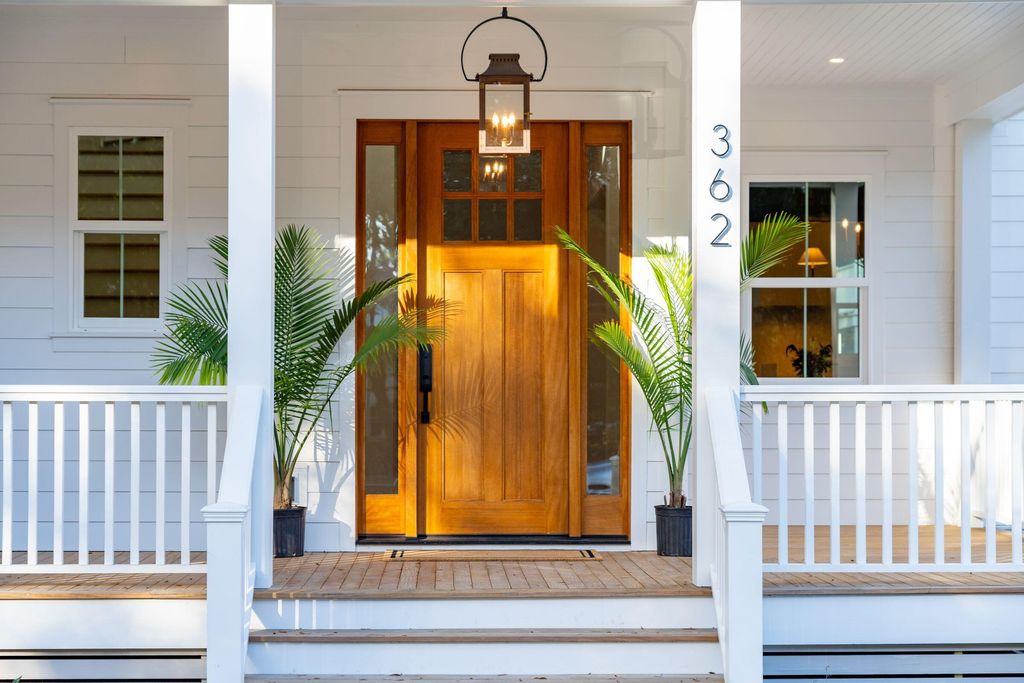 Photo of 362 6th Avenue, Mount Pleasant, SC 29464 (MLS # 26002471)