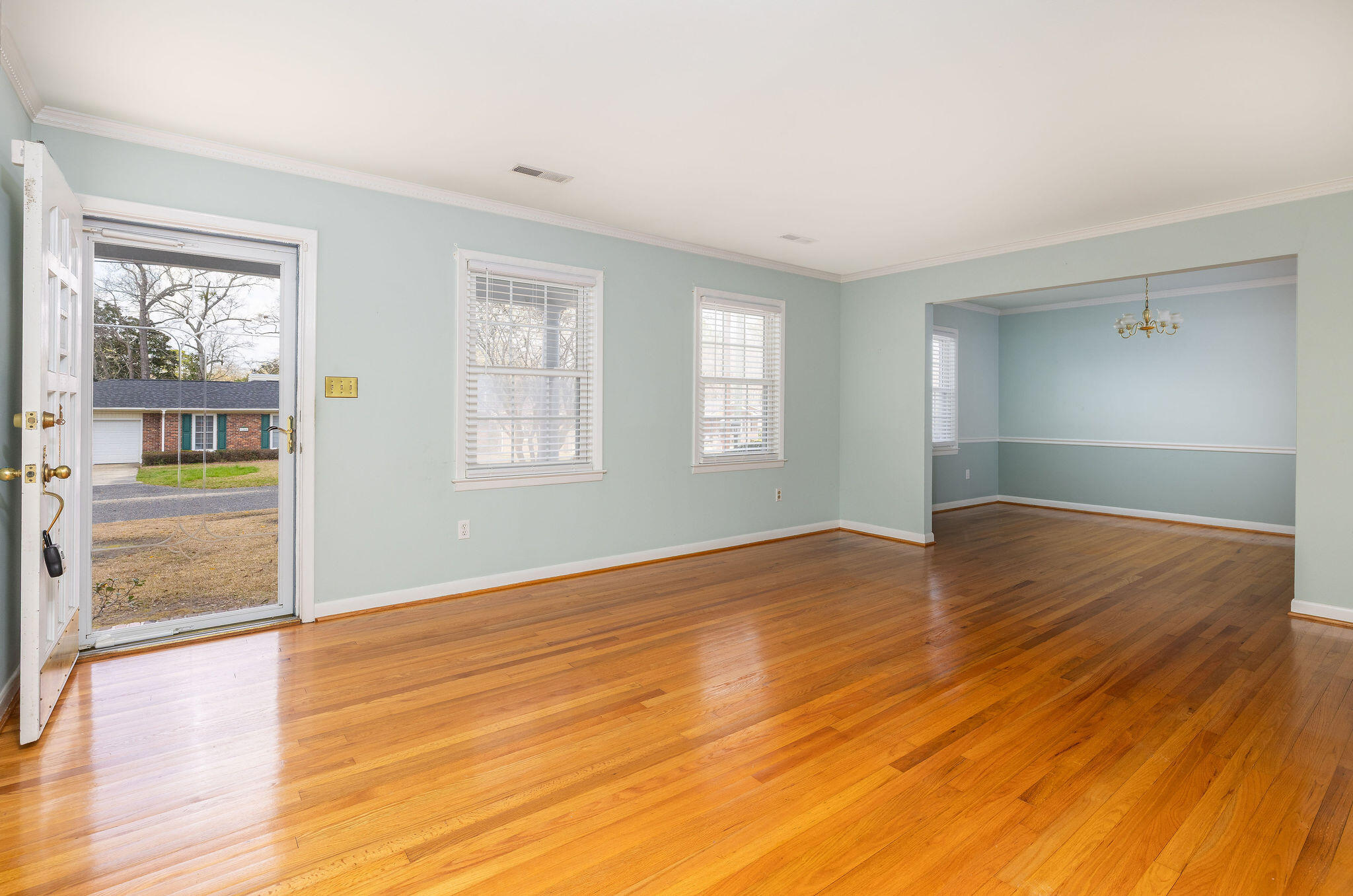 1247 Northfield Place