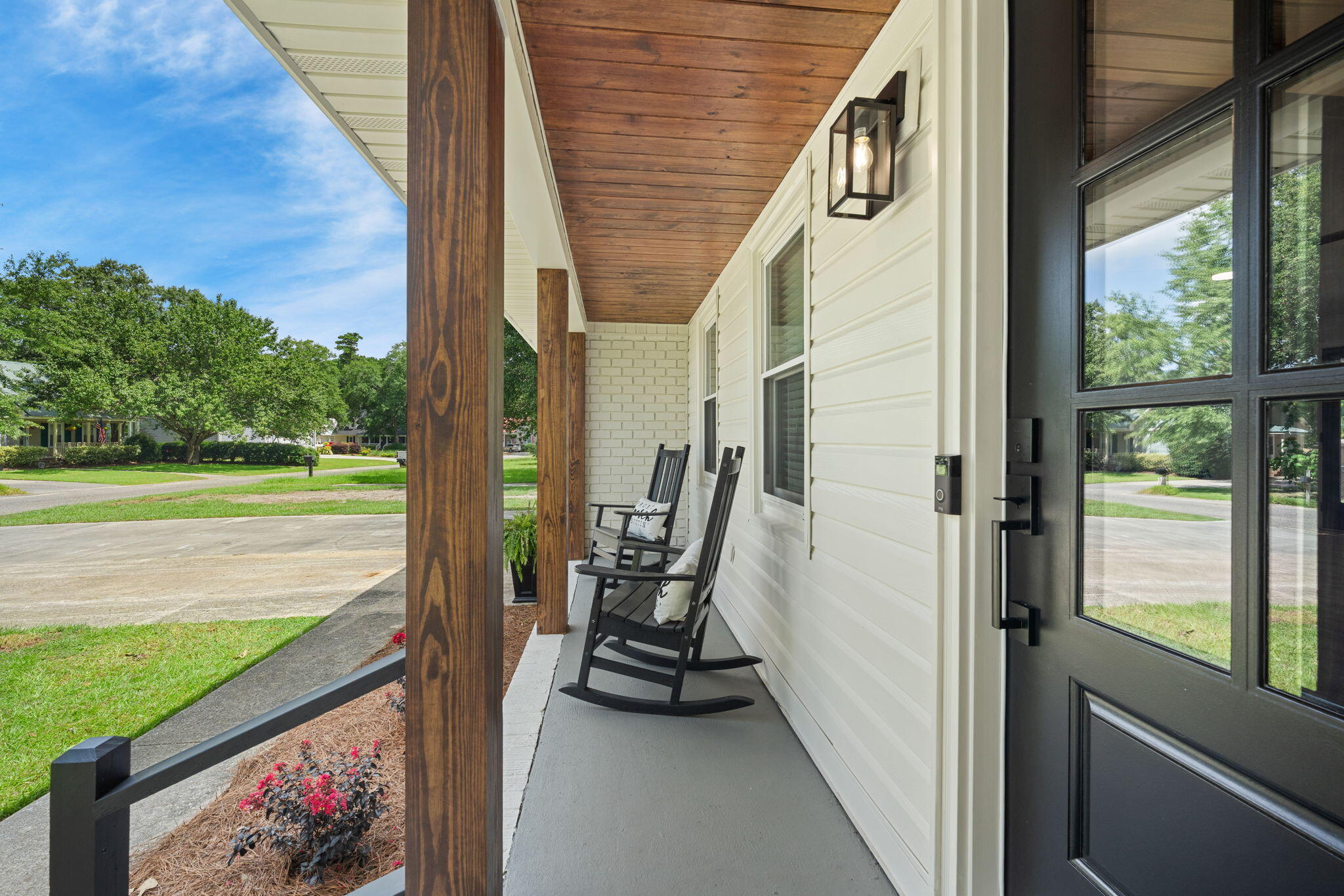 305 Meadowlark Lane