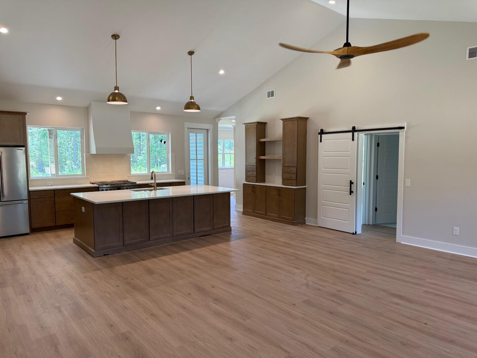 407 Sandridge Acres Trail