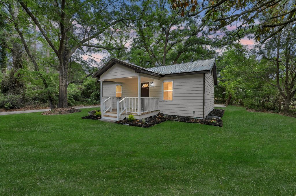 Photo of 5396 Charleston Hwy Hwy, Walterboro, SC 29488 (MLS # 26012608)
