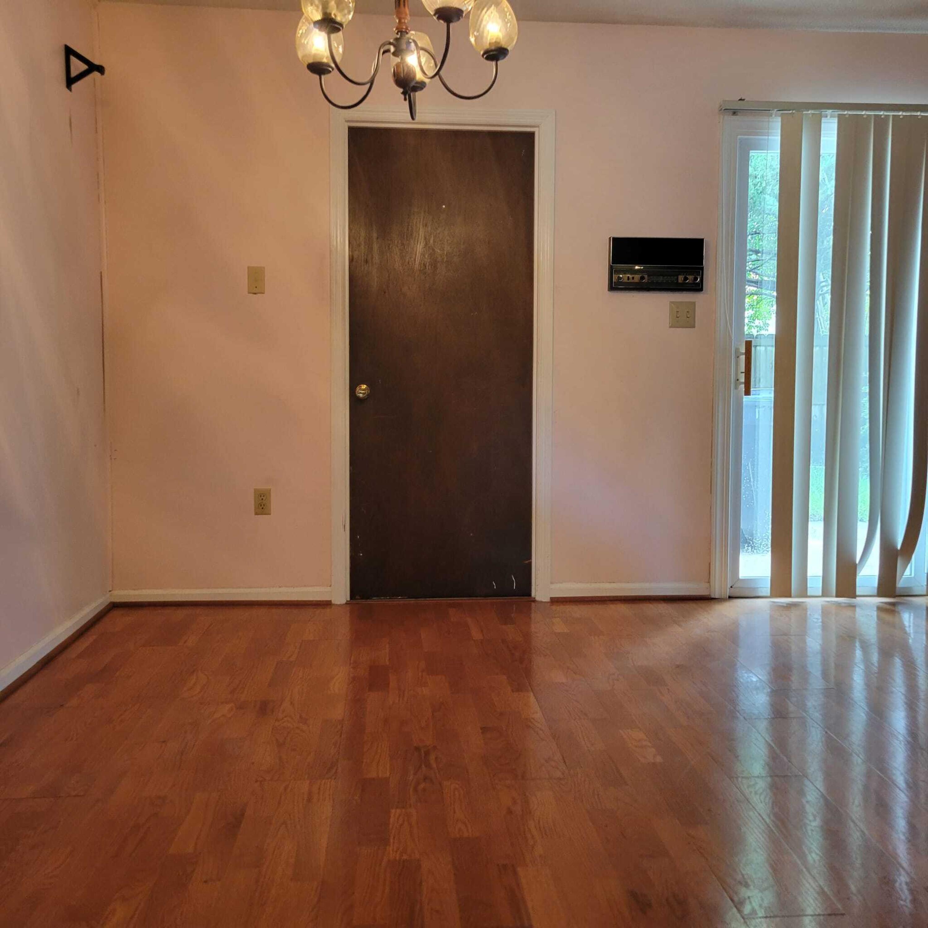 Photo 4 of 13 of 4358 Purdue Drive townhome